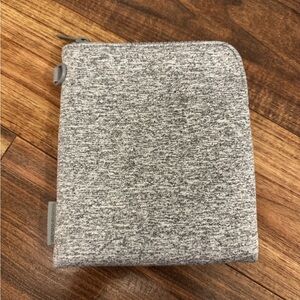 Dagne Dover Neoprene Gray Zippered Pouch